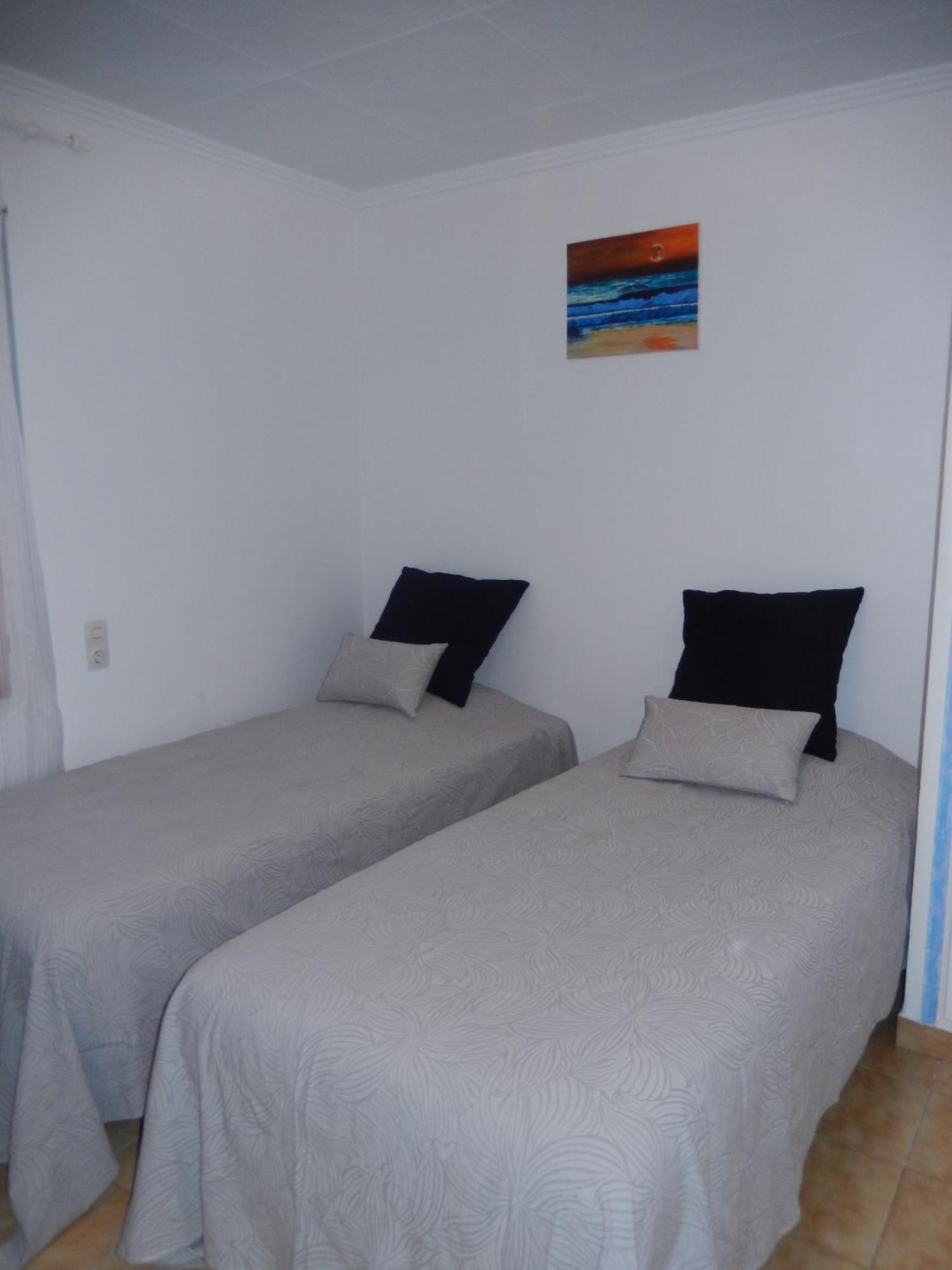 Ref Garr11 Villa Rosas